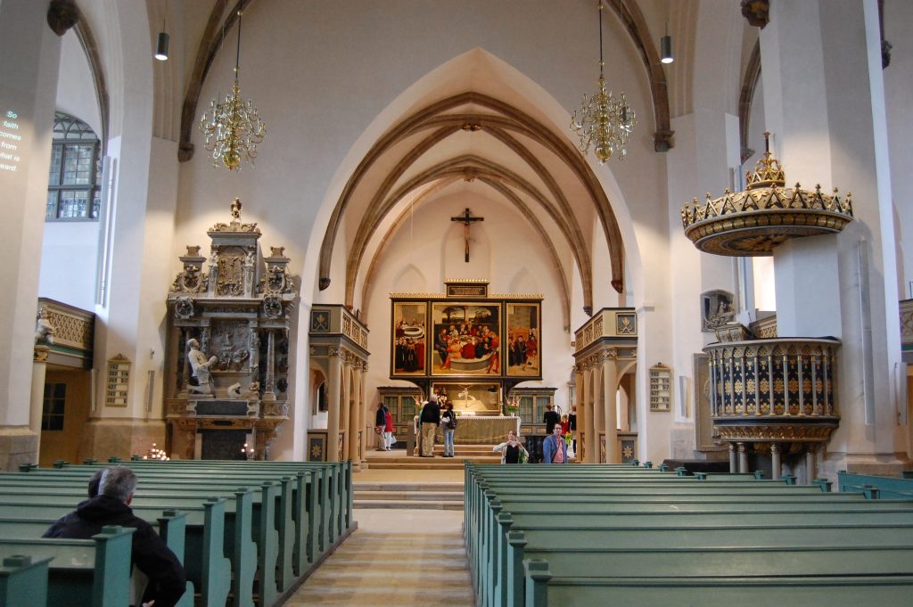 Sisäkuva Wittenbergin kaupunginkirkosta.