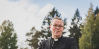 ”Toivon, että kaikki tukevat uutta piispaamme” – piispanvaalissa toiseksi jäänyt Pekka Särkiö kertoo tunnelmistaan