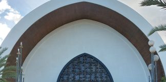 Merimieskirkko on valinnut turistipapit ja -kanttorit talvikaudelle 2023–2024 – katso nimet