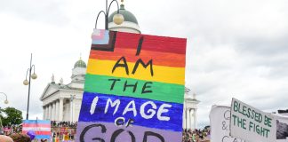 Kirkko ei ole tänä vuonna Helsinki Priden virallinen kumppani – Herättäjä-Yhdistys ja seurakunnat tukevat tapahtumaa