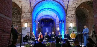 ”Olisiko Jeesus ollut oman aikansa elokapinallinen?” – Kirkko järjesti arvokeskustelun puolueille