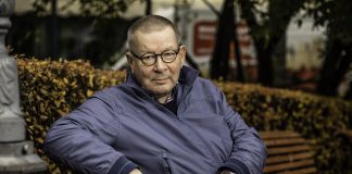 Eero Huovisen Äitiä ikävä on Kotimaan lukijoiden valinta Vuoden kirjaksi