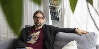 Uskontotieteilijä JP Jakosen mukaan woke-ilmiö on saanut yhteiskuntaa rikkovia fundamentalismin muotoja