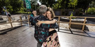 Argentiinalainen tango vei Töölön seurakunnan henkilöstösihteerin Jonna Hagelbergin mennessään