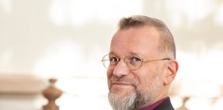 Piispa Jari Jolkkonen: Moraaliposeeraus on iskevä termi, aion ryöstöviljellä sitä jatkossakin