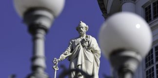 Helsingin hiippakuntaan 12 uutta rovastia