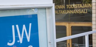 Käräjäoikeus: Jehovan todistajien etäkokouksessa esittämät opetukset karttamisesta sai julkaista