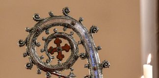 Kuopiossa halutaan huomioida paremmin eläkkeelle jääneiden pappien halu palvella kirkkoa vapaaehtoisesti