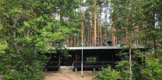 Taipaleen riparin tartuntaketjut laajenevat – seurakunnan talouspäällikkö harmittelee, ettei nuoria testattu ennen leiriä