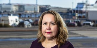 Suomalaisten pappisvihkimykset Venäjällä aiheuttavat riitoja myös Inkerin kirkossa, Riikka Porkola sanoo