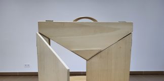 Unkarissa pidetyssä seminaarissa haettiin kristillisen kasvatuksen uusia menetelmiä: Paperiteatteria ja hiljaisuuden maistelua