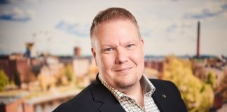 Mikko Wirtanen valittiin rippikoulun ja kirkon kasvatuksen uudeksi asiantuntijaksi – ”Hihat on kääritty”