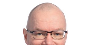 Sääksmäen seurakunnan kirkkoherraksi valittiin Timo Waris, joka jäi jo eläkkeelle kenttärovastin virasta