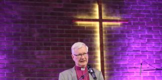 Piispa ja toiminnanjohtaja varoittivat Hengellisillä Syventymispäivillä vieraista vaikutteista kirkon elämässä ja tavoissa