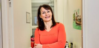 Nuorisolääkäri Kotimaa Prossa: Lapsilla on taipumus kasvaa kohti valoa – vasta monta traumaa ilman korjaavia kokemuksia vaurioittaa pysyvämmin