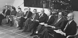 Mysteerikuva: Mikä rivistö papereineen? – Katso myös edellisen kuvan ratkaisu