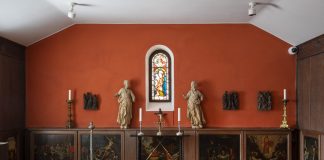 Amos Andersonin elämästä näkee välähdyksen hänen kotimuseossaan Helsingissä – Sanomalehtikustantajan ja taidemesenaatin kotona oli myös kappeli