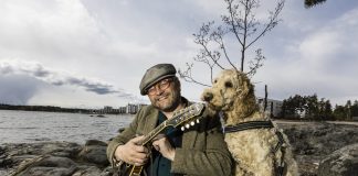 Nyt puhuvat kirkolliset koirat – Goofy, Helmi ja Lilli avoimina ihmissuhteistaan