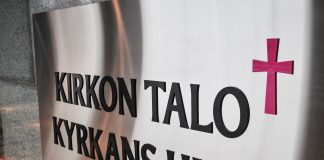 Kirkon viestintäpäällikön kolmivuotiseen sijaisuuteen kymmenen hakijaa – katso nimet