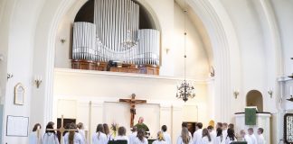 Tänäkin kesänä lähes neljä tuhatta nuorta osallistui eri herätysliikkeiden järjestämille ripareille