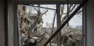 Dosentti Niko Huttunen: Oikeutetussa sodassa on selvää rukoilla niiden puolesta, jotka toimivat oikein