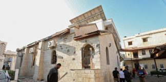 Gazassa satoja siviilejä kuoli anglikaanien ylläpitämään sairaalaan tehdyssä iskussa