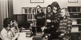 Mysteerikuva: Opiskelijaporukka vai mikä? – Katso myös edellisen kuvan ratkaisu