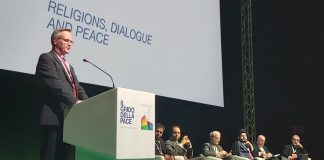 Sota ei ole pyhää mutta rauha on – Arkkipiispa Luoma osallistui Sant’Egidion rauhankokoukseen Roomassa