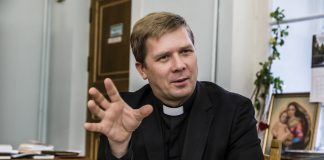 Inkerin kirkon Teologinen instituutti sai Venäjän valtion opetuslisenssin takaisin, mutta rahapula sulkee oppilaitoksen loppukevääksi