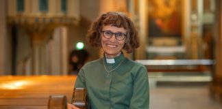 Vuoden diakoniatyöntekijä on diakonissa Satu Pietilä Turusta – Katso myös Pro diaconia -mitalilla palkitut