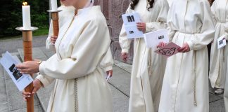 Leirillä vietettyjen päivien määrä ratkaisee, onko rippikoulu onnistunut – ”Seurakunnissa tehdään kauaskantoisia ratkaisuja”