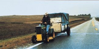 Tv-vinkki: David Lynchin elokuvassa tehdään pyhiinvaellus ruohonleikkurilla