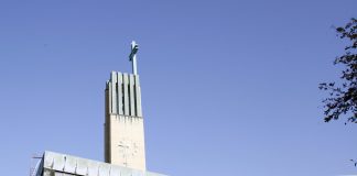 Lauttasaaren seurakunnan nuorisotoiminnassa epäilys seksuaalisesta häirinnästä – poliisi on aloittanut esiselvityksen