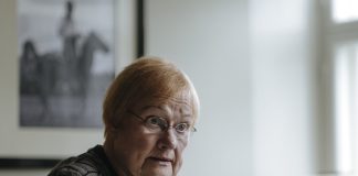 ”Ei se ole syyllinen joka uskoi ja rakensi, vaan se joka rikkoi”, presidentti Tarja Halonen sanoo ja näkee rauhanliikkeille taas tarvetta