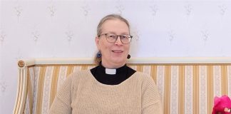 Leppävirran uusi kirkkoherra Kirsti Tapanainen on seurakunnan oma pappi, entinen venäjän kielen kääntäjä ja Israelin-lähetti
