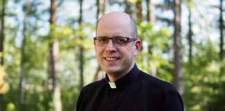 Juhana Pohjola vihitään Loimaalla Lähetyshiippakunnan uudeksi piispaksi