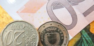 Kirkollisverotulojen nousu yllätti – tuettiinko seurakuntia turhaan kolmella miljoonalla eurolla?