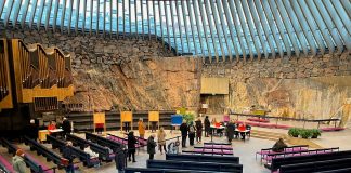 Seurakuntien äänestysprosentti oli 12,7 ja valituksi tulleiden keski-ikä 57 vuotta