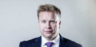 ”Meillä ei ole hätää” – Suomalaisilla on vahva henkinen kriisinsietokyky, puolustusministeri Antti Kaikkonen sanoo