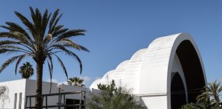 Heidät valittiin turistipapeiksi ja turistikanttoreiksi seuraavalle talvikaudelle