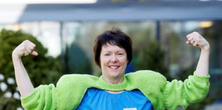 Kirkolliskokousedustaja Tuulia Kuntsi lähtee Liverpoolin kannustamaan Käärijää