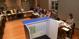 Kirkolliskokousvaalien listat ovat jälleen kerran vaikeasti tulkittavia – Katso keitä tunnettuja henkilöitä on ehdokkaina