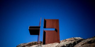 Kirkon nelivuotiskertomus: Suomessa ollaan lähellä taitetta, jossa uskonnollisuus alkaa olla epätyypillistä