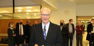 Kirkkohistorian professori Jouko Talonen jäähyväisluennossaan: Kristinuskon tulevaisuuteen Euroopassa voi vaikuttaa Jumalan yllätys