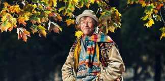 Jukka Itkonen on maallisten virsien riimittelijä