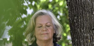 Kolme kirkolliskokouksen jäsentä kertoo, millainen on heidän oma suhteensa rukoukseen