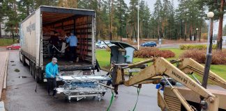 Mikkelin hiippakunta lähetti Ukrainaan sairaalasänkyjä, pyörätuoleja ja hoitotarvikkeita – avustusrekka oli jo vuoden kahdeksas