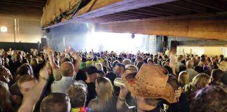 Aitoon Kirkastusjuhlilla on uskonnollinen tausta