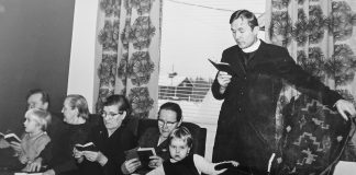 Mysteerikuva: Kuka pappi laulaa? – Katso myös edellisen kuvan ratkaisu