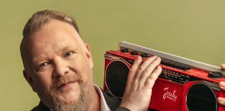 Jouluradion uusi musiikkipäällikkö Joni Hartikainen luottaa klassikoiden ja uutuuksien tasapainoon